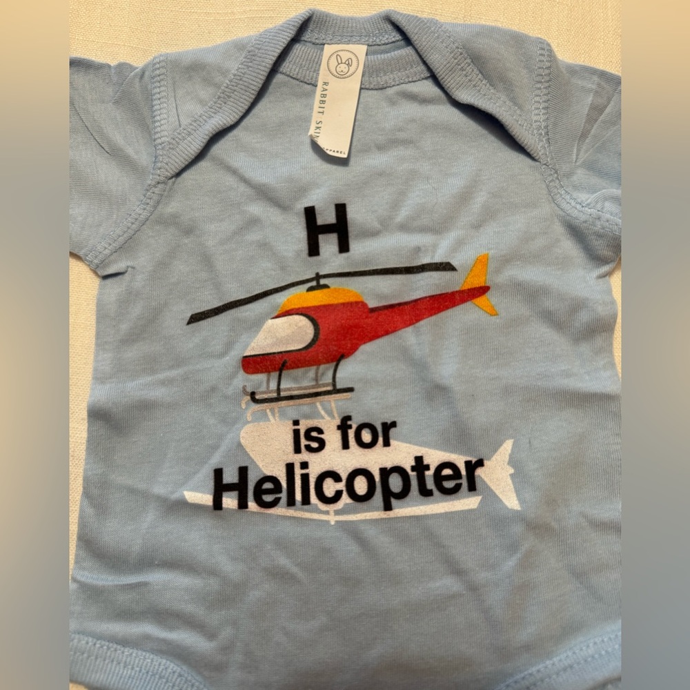 NWT Rabbit Skins | Custom Bodysuit “H is for Helicopter | Newborn - Picture 2 of 4